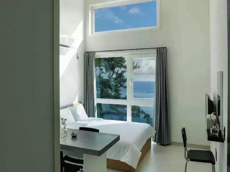 Oneday Namhae Villa Bagian luar foto