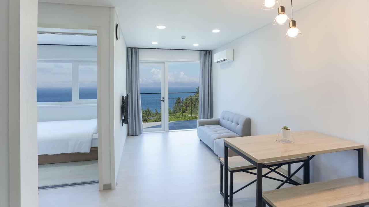 Oneday Namhae Villa Bagian luar foto