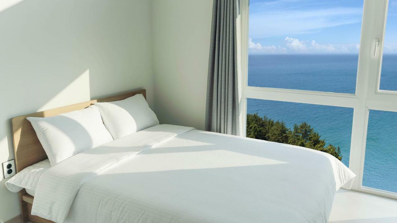 Oneday Namhae Villa Bagian luar foto