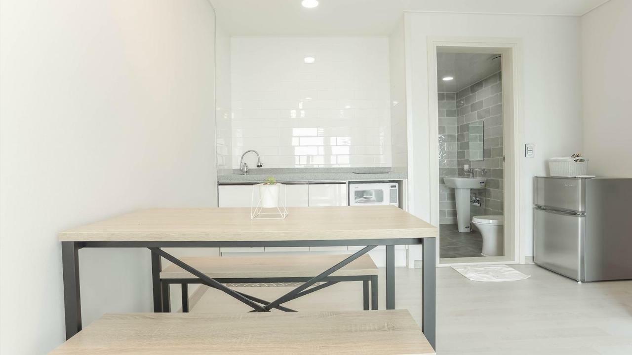 Oneday Namhae Villa Bagian luar foto