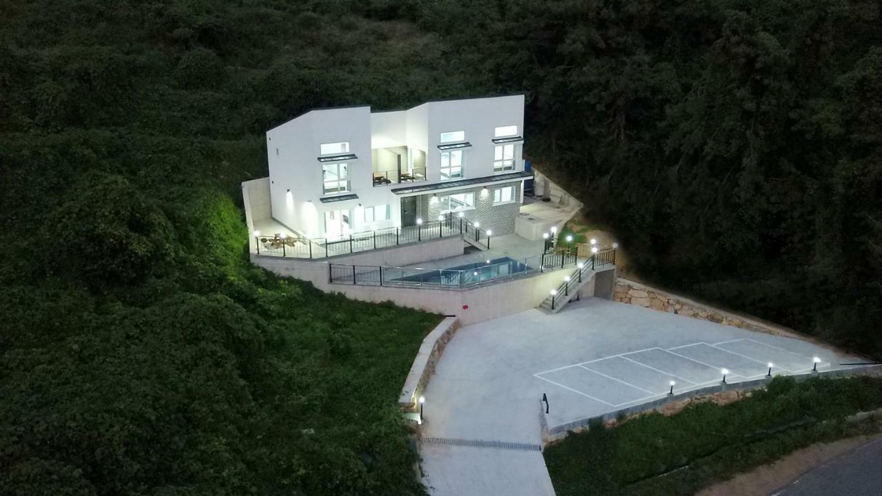 Oneday Namhae Villa Bagian luar foto